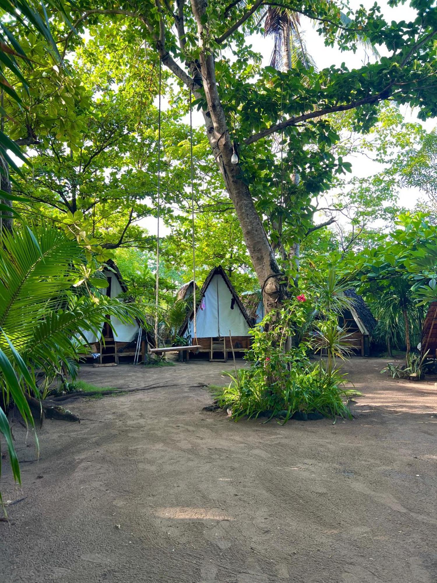 Georgia'S Neverland Hostel Isola di Malapascua Esterno foto